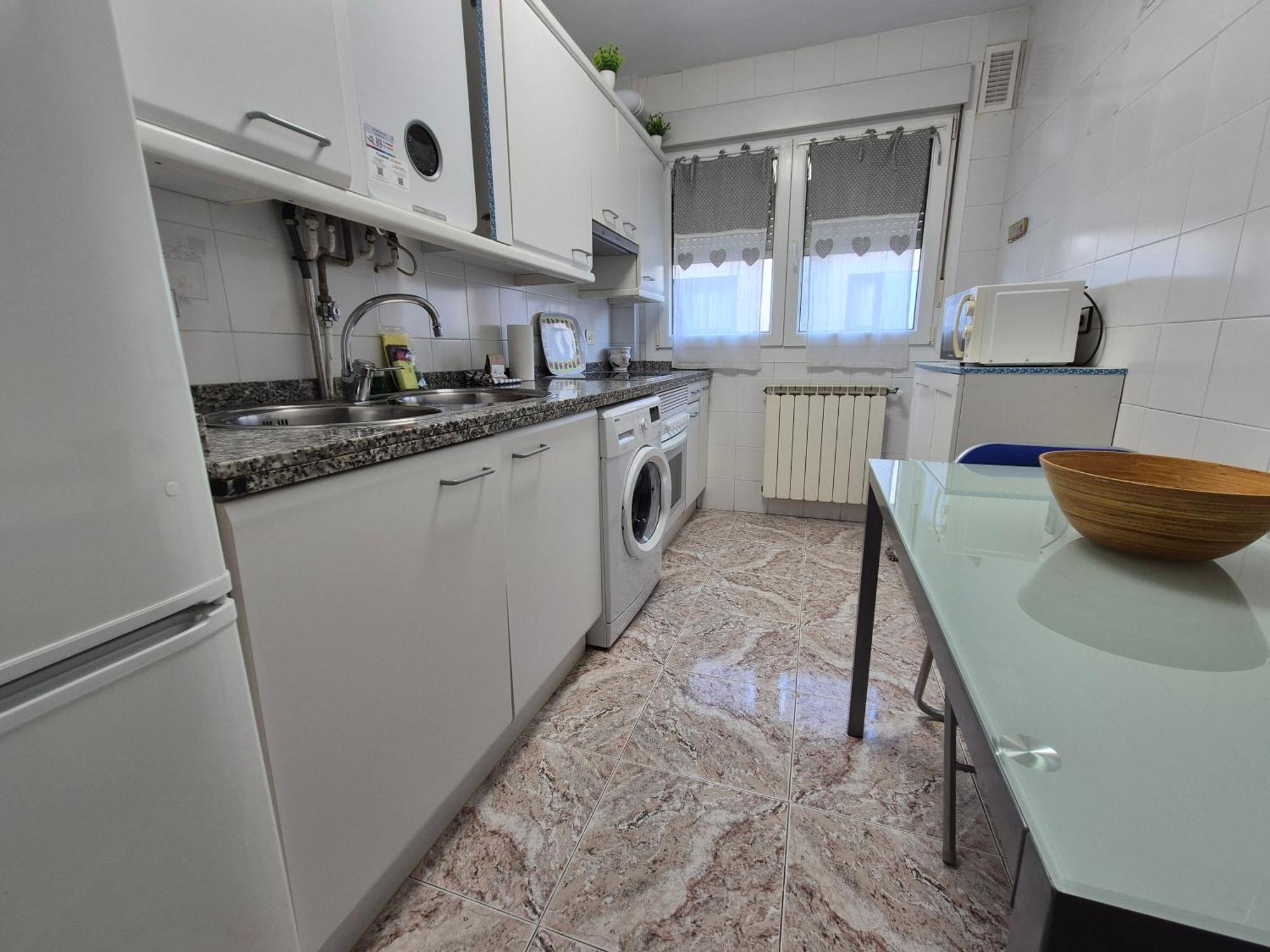 1a125 Comodo Apto Con Garaje Apartment
